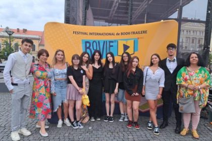 Elevii din Pitesti au fost premiati la festivalul international de book trailere