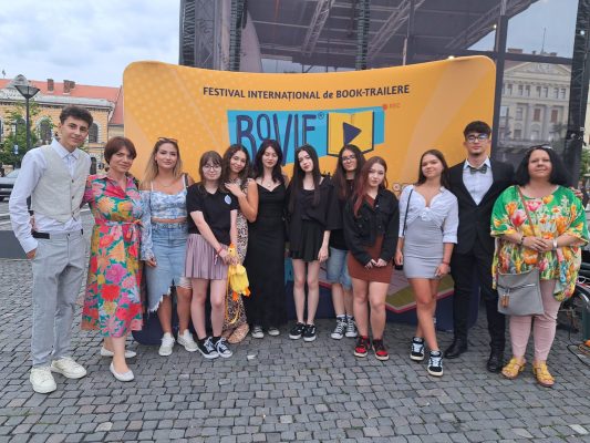 Elevii din Pitesti au fost premiati la festivalul international de book trailere