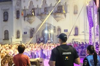 Haine contrafacute vandute la Zilele Campulungului