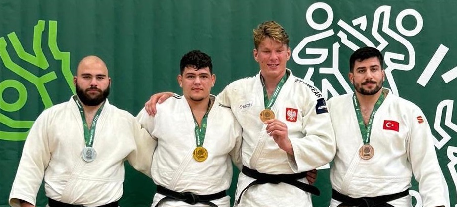 Darius Dobre Aur la Campionatul Universitar European