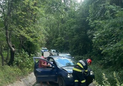 Femeie ranita in accident la Valea Mare Pravat