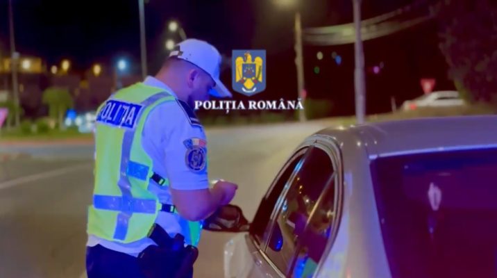 Smecheri La Volan Pietoni Pentru O Luna