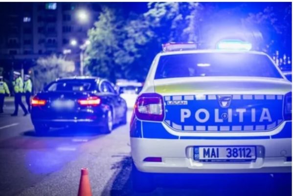 Sofeur Urmrit De Politisti Dupa Ca A Fugit Baut