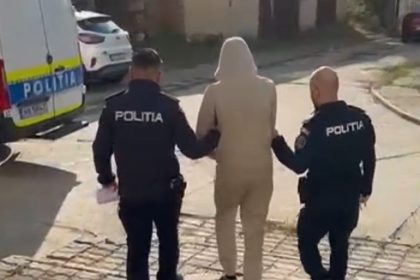 A amenintat o polistista cu moartea