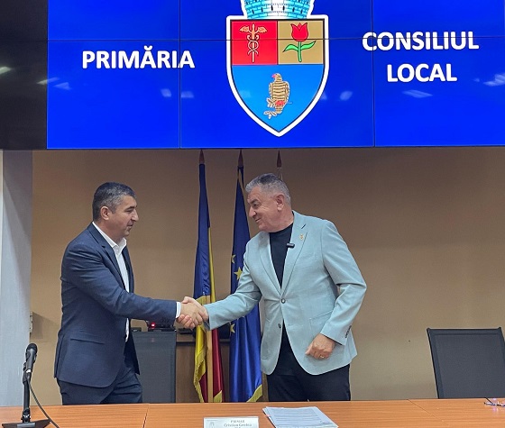 Inca o scoala din Pitesti este reabilitata termic