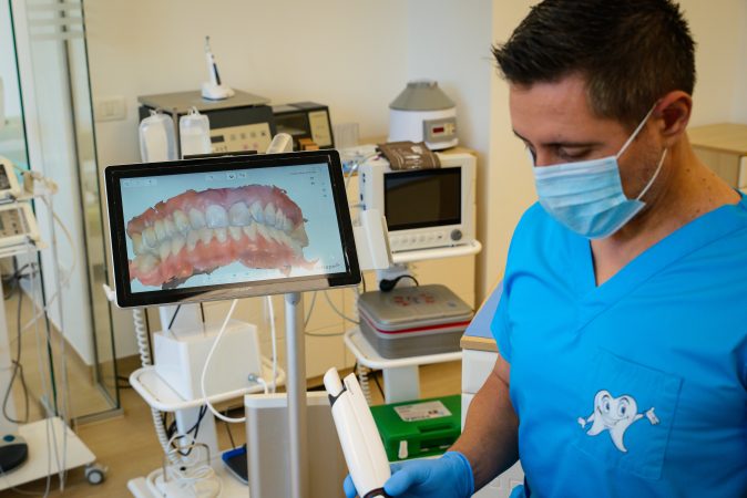 Clinica de Medicina Dentara DR TEO Zambim Impreuna