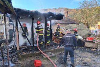 Incendiu la o gospodarie din Pauleasca