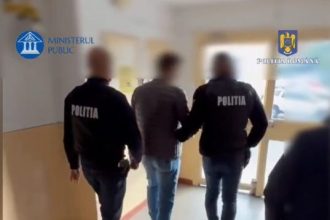 Perchezitii la un director acuzat de delapidare