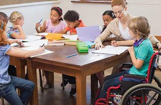 Alocatia pentru elevii cu cerinte educationale speciale a fost majorata