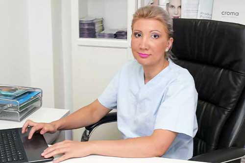 Arta de a crea zambete cu Dr Voica Luiza Mihaela Gupta