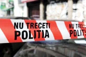 Barbat gasit spanzurat in curtea propriei locuinte