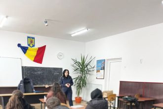 Peste 130 de elevi implicati in actiuni impotriva violenei si drogurilor