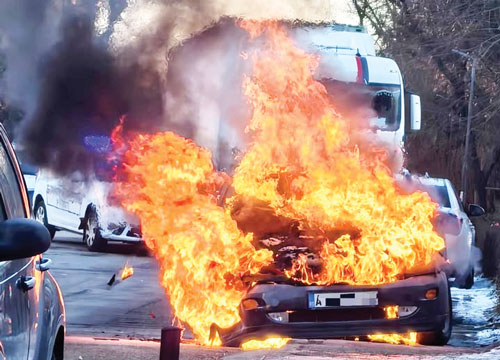 incendiul a fost cauzat de un cablu electric defect