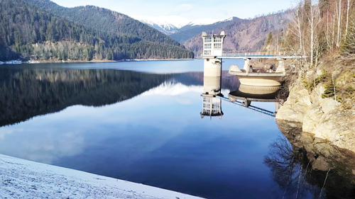 Lacul de acumulare Pecineagu grad de umplere de 88