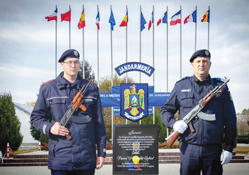 Un jandarm din Leresti isi vezi fiul continund traditia onorii la 24 de ani distant