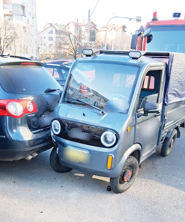 Accident de circulatie in cartierul Prundu din Pitesti