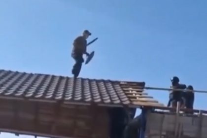 Barbat din Poiana Lacului impuscat de politisti video