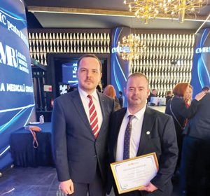 Dr Muntean Petru Emil Dublu Castigator la Gala Medic pentru Romania