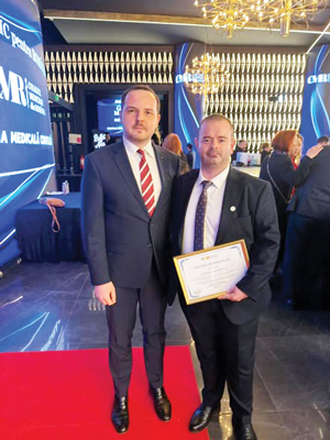 Dr Muntean Petru Emil Dublu Castigator la Gala Medic pentru Romania