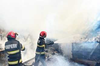 Pompierii au intervenit la 142 de situatii de urgenta