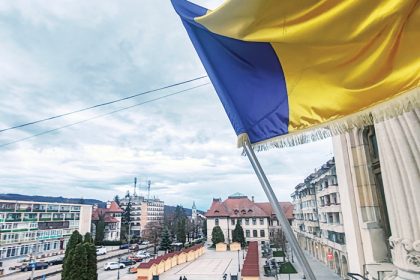 Fac o paralela intre Campulung si Pitesti