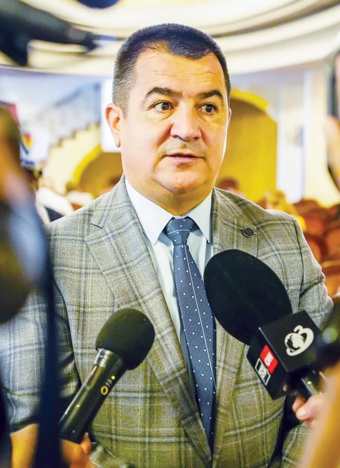 Adrian Bughiu Cheia Succesului in Administratie si in Viata