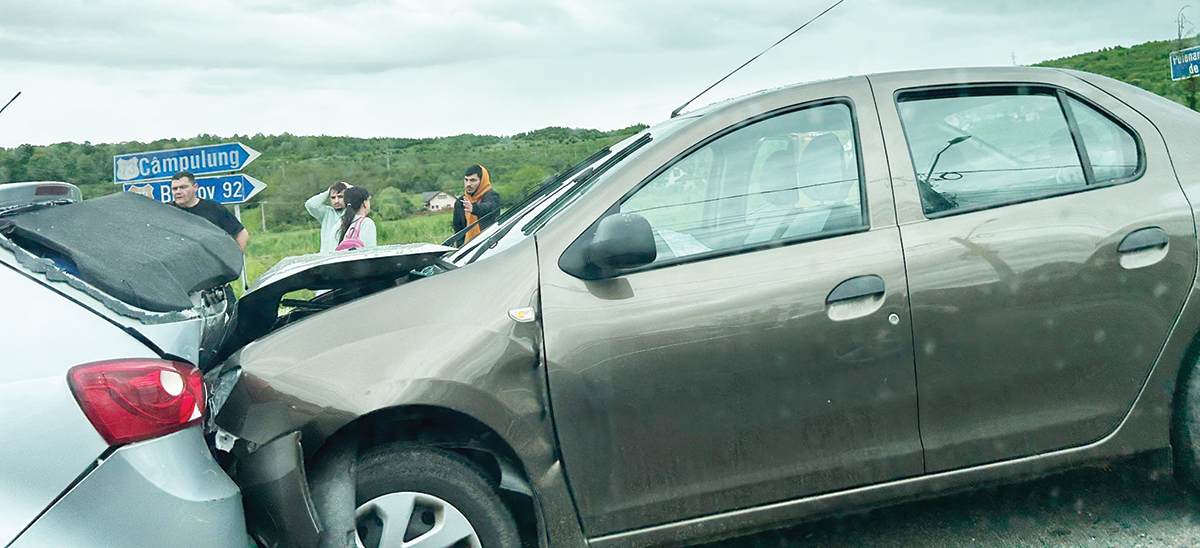 Polistist in trafic primul care a intervine dupa un accident pe dn 73 la campulung