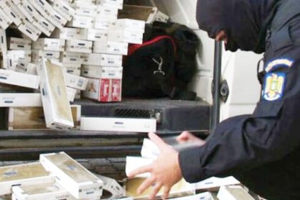 Politistii au confiscat peste 10000 de tigarete fara timbru fiscal