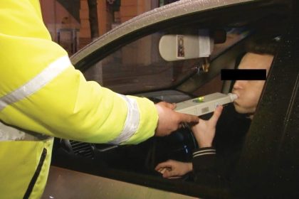 Politistii l au oprit in trafic la Cateasca