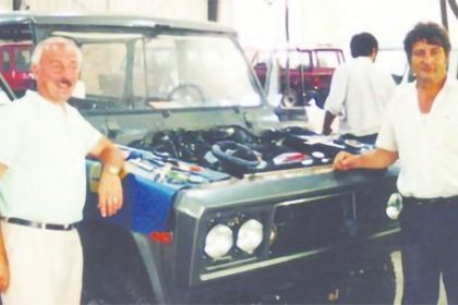 A Plecat Dintre Noi Unul Dintre Parintii ARO