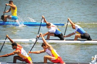 Cursuri Gratuite De Caiac Canoe Pentru Copiii Din Pitesti
