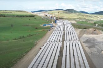 Inca o autorizatie aprobata pentru un nou tunel pe autostrada