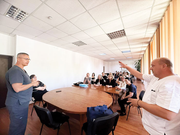 Studenti din SUA si Spania in Schimb de Experienta la Spitalul Judeean