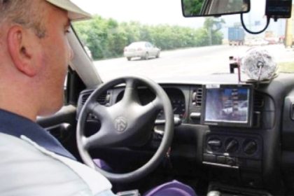 Conducand cu Viteza si cu Inmatricularea Suspendata