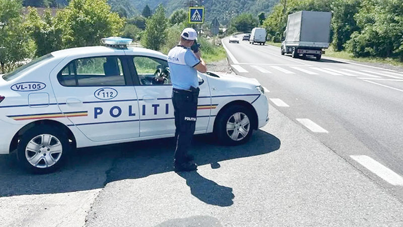 Prins de policistii rutieri din Campulung cu viteza